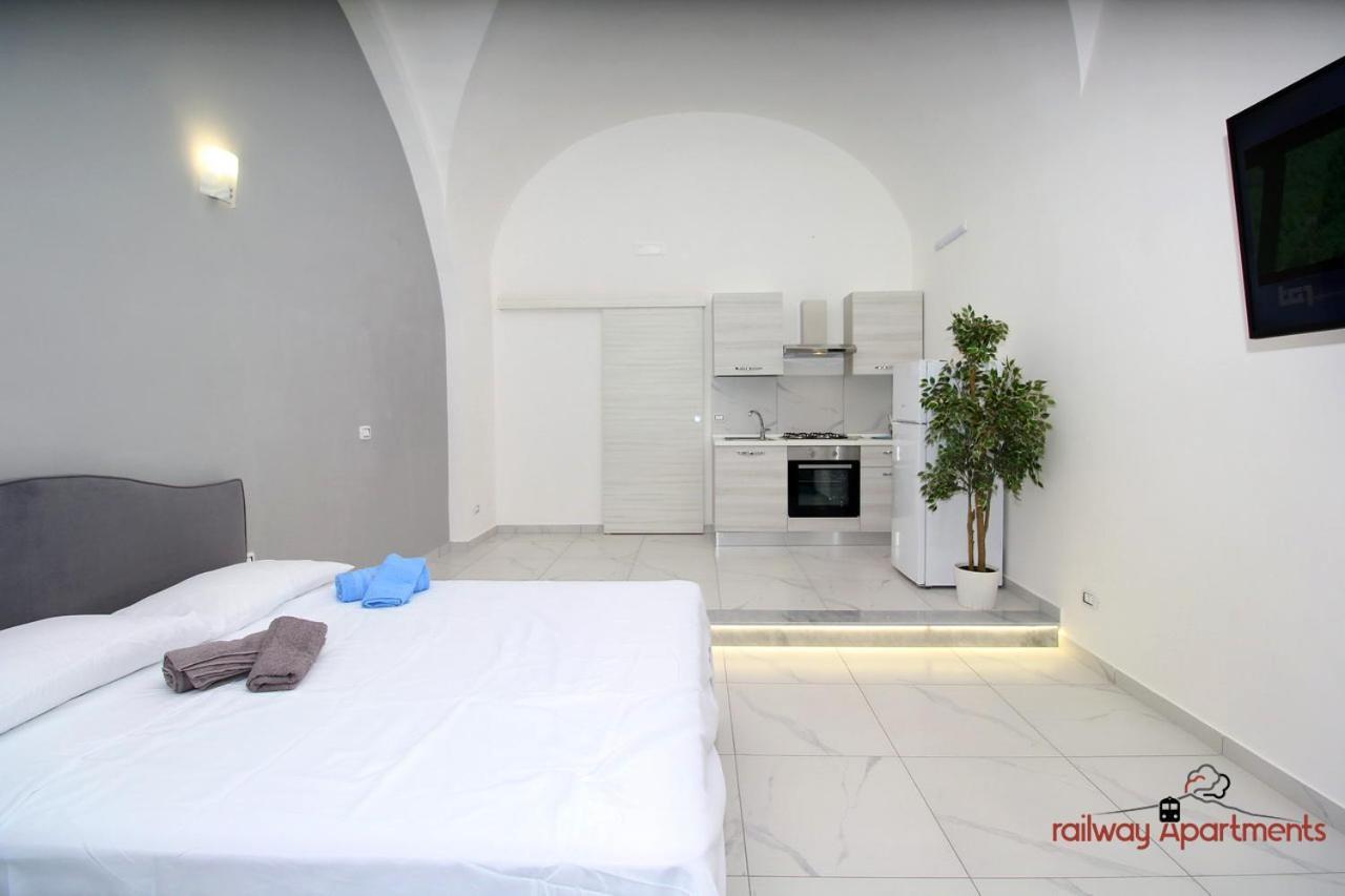 Railway Apartments Катания Екстериор снимка