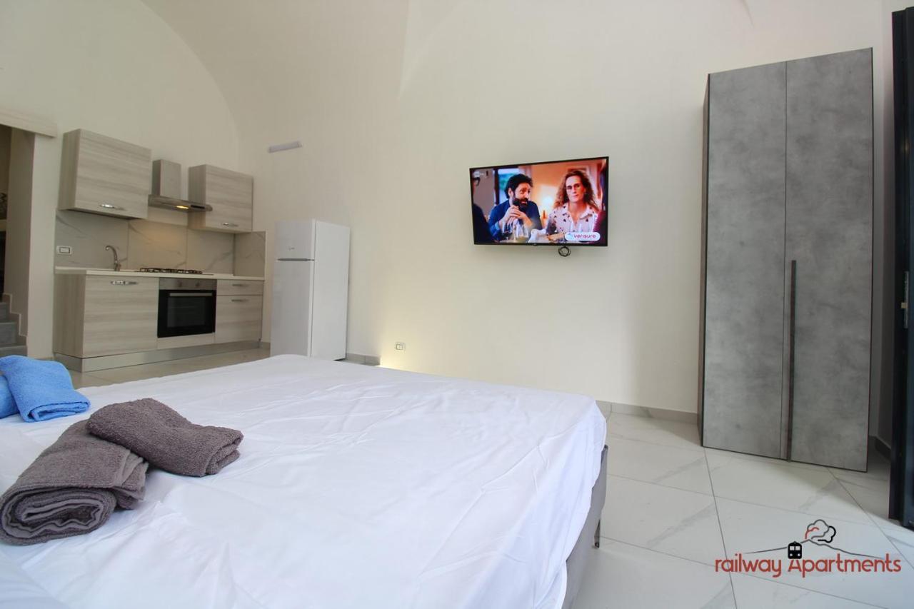 Railway Apartments Катания Екстериор снимка
